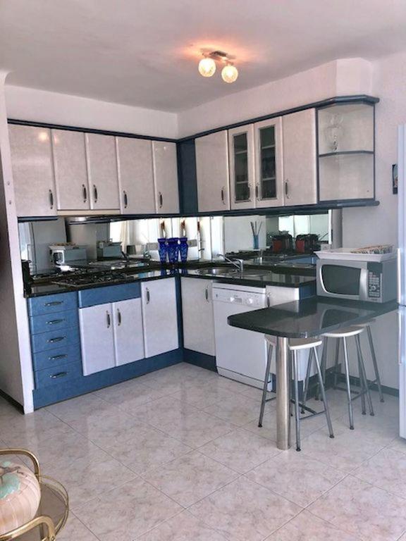 Bonito Apartamento En Roses Zona Familiar Eksteriør billede